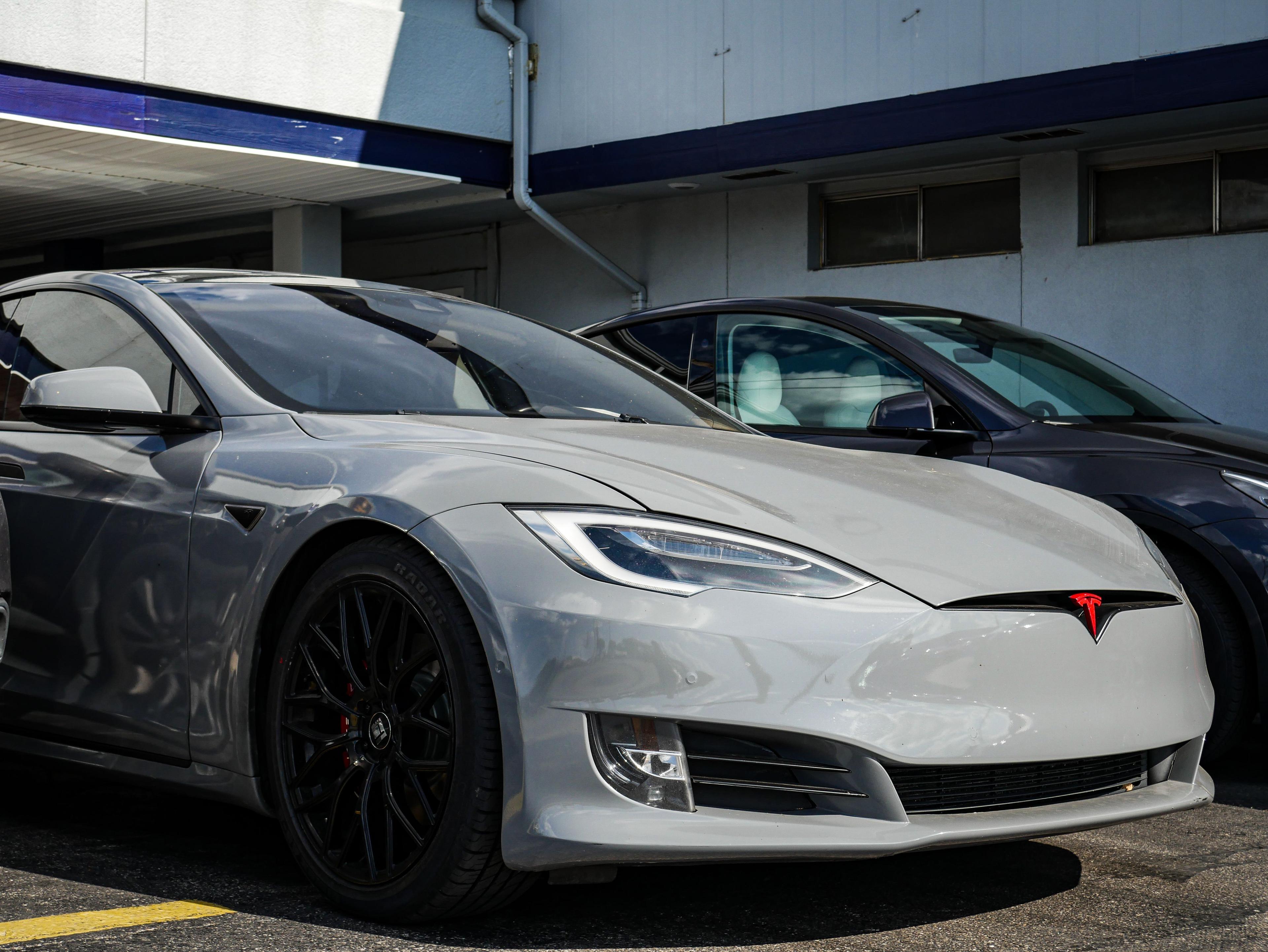 Car Wash Deals for Tesla & EV Owners in Sacramento: Guide